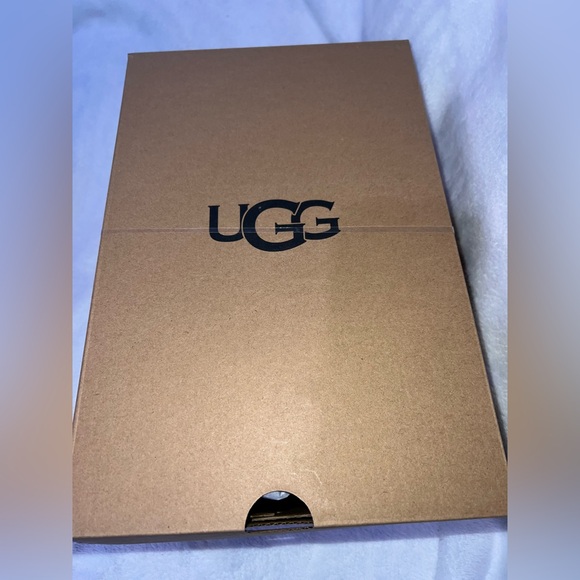 UGG®Cluggette Genuine Shearling Lined
Indoor/ Outdoor
Slipper (Women) - Picture 13 of 13